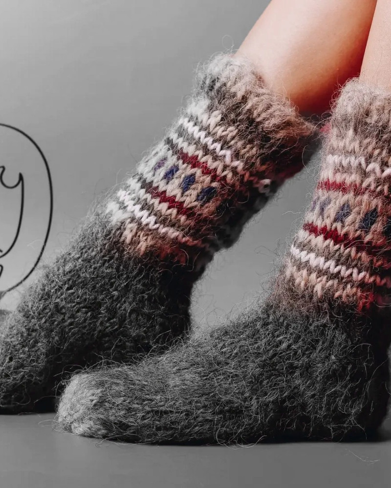 Вʼязані шкарпетки жіночі